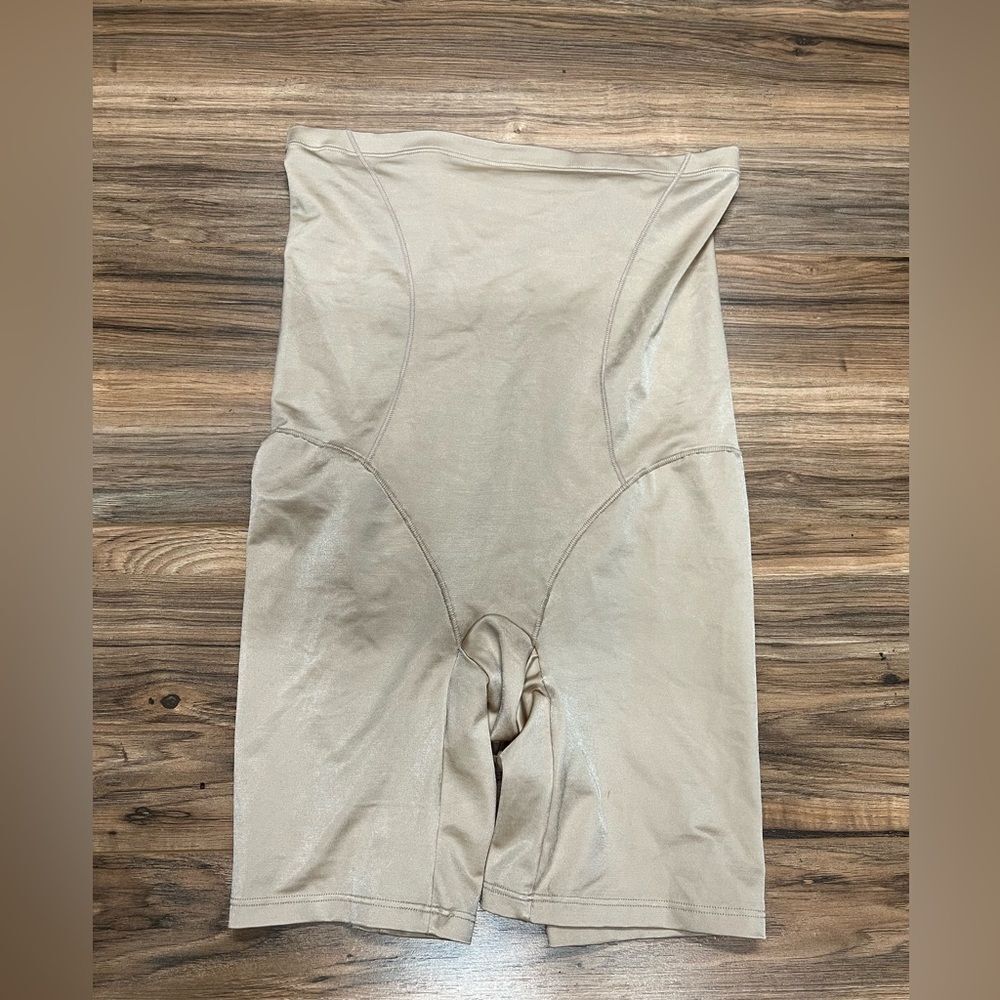‎Bali large shapewear